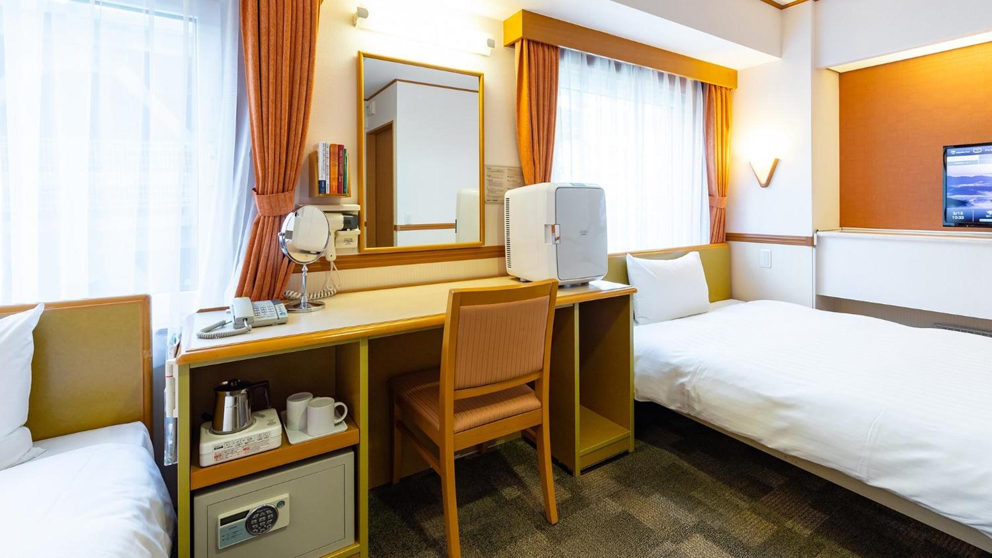 Toyoko Inn Saitama Toda Koen Eki Nishi Guchi Номер фото